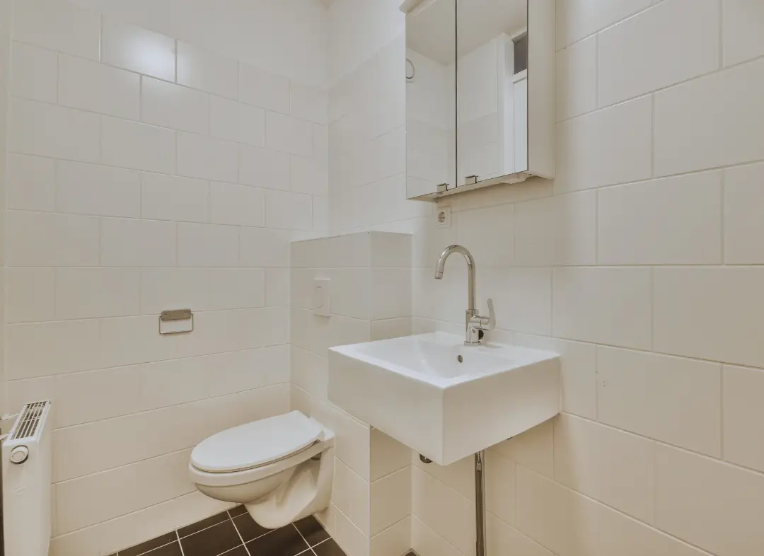 Pose WC Suspendu Nazelles-Négron